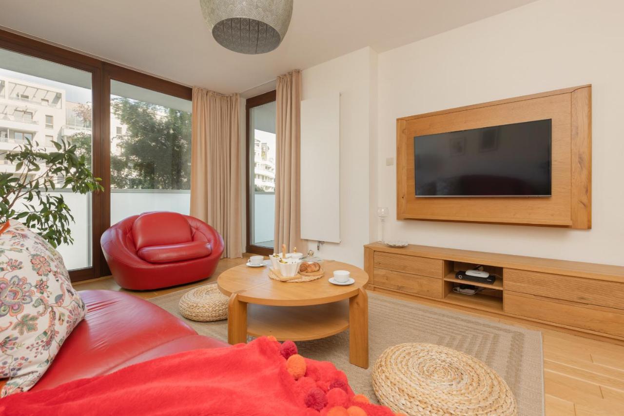 Osiedle Intenso Warszawa Wola By Noclegi Renters Kültér fotó