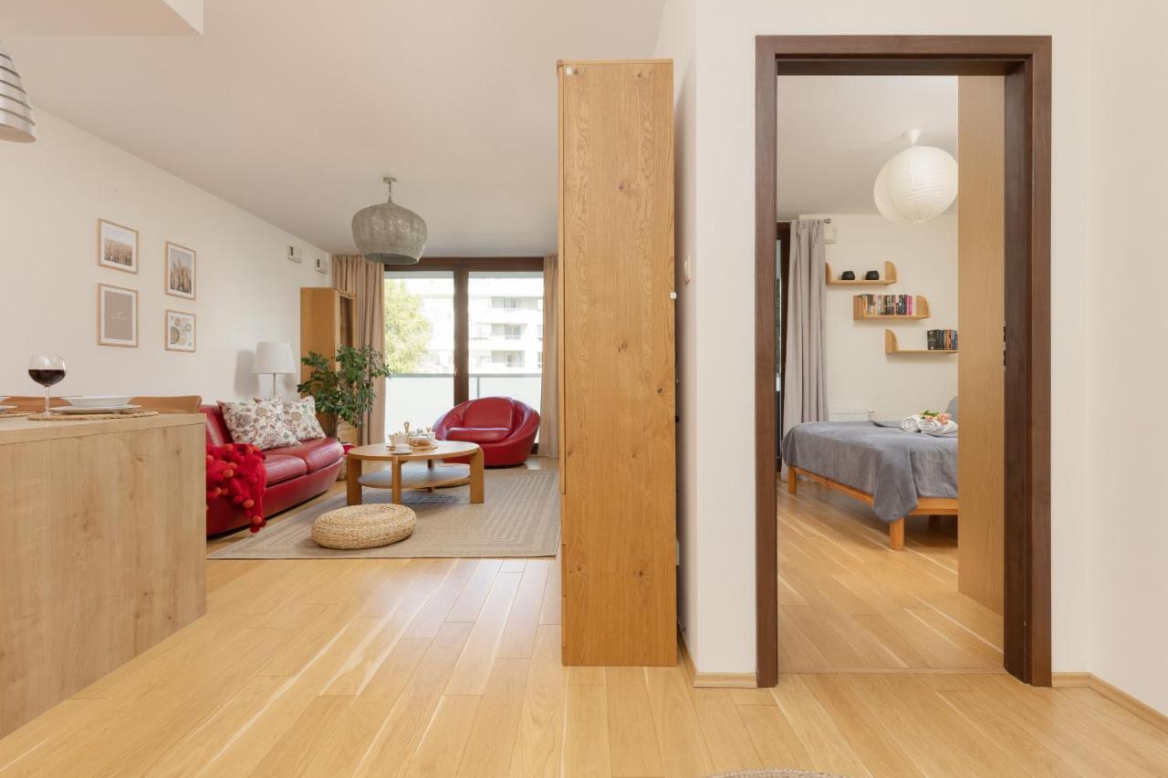 Osiedle Intenso Warszawa Wola By Noclegi Renters Kültér fotó